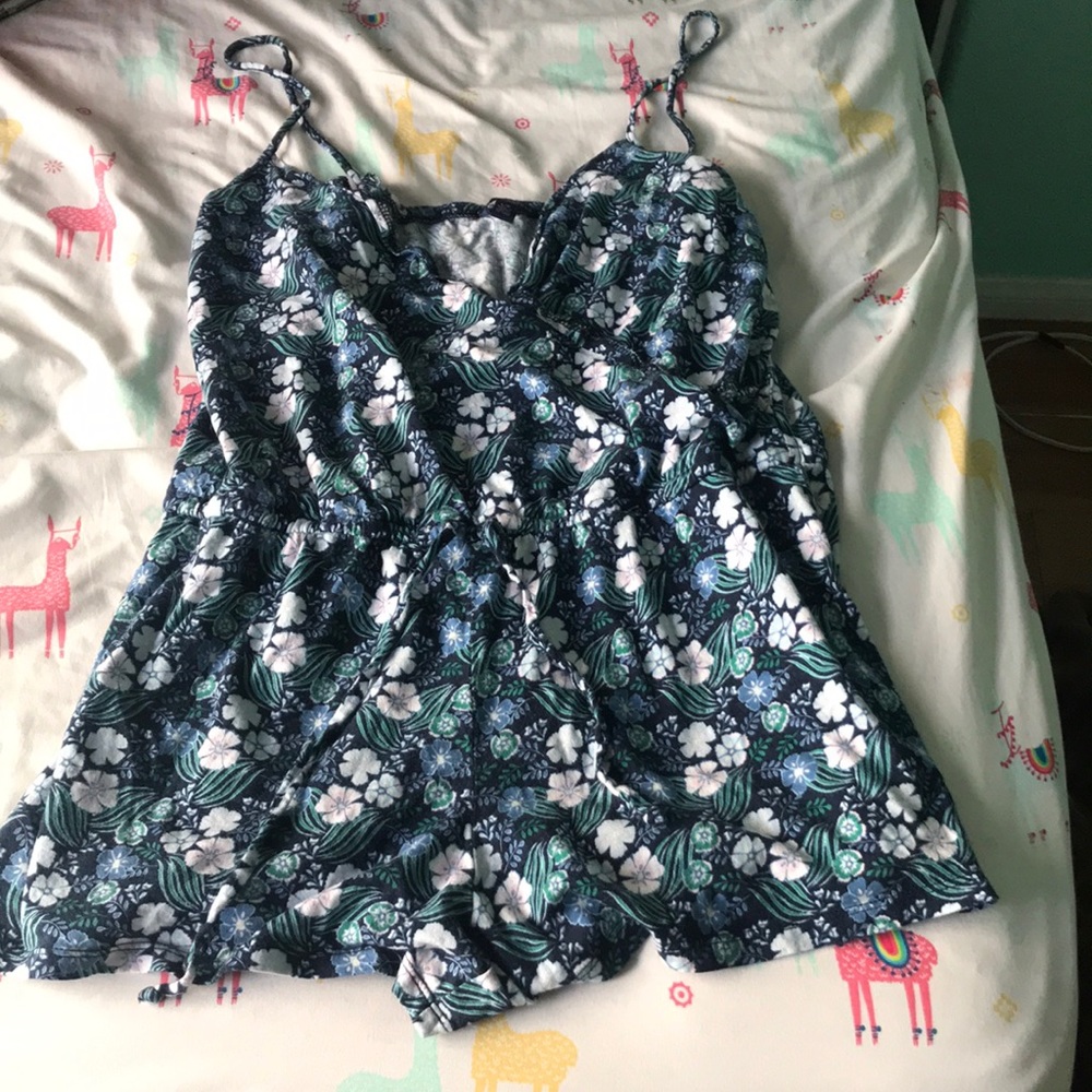 Romper Aeropostale large